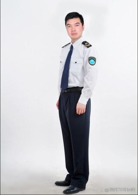 卫生监督标志服装全季通览 春、夏、秋、冬卫生执法制服全新图鉴